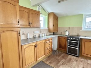 Kitchen- click for photo gallery